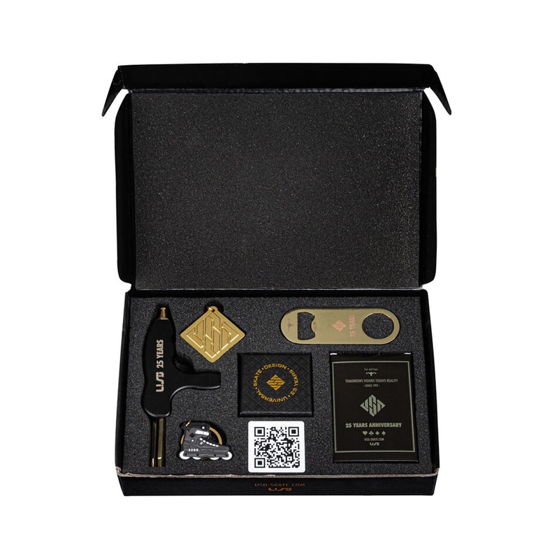 25 Years USD Anniversary Box ringsize 59.5mm