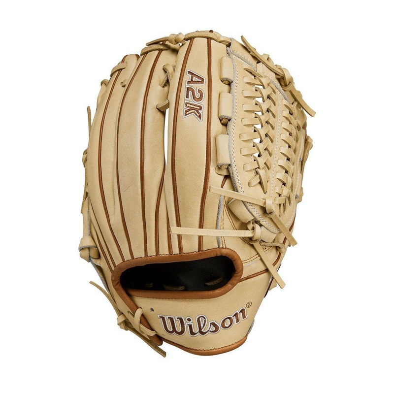 2024 Wilson A2K D33 11.75″ Pitcher’s Glove Left-Hand-Throw