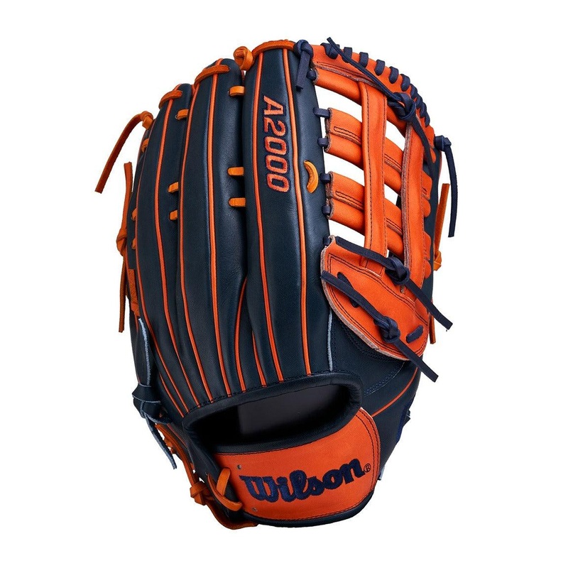 2024 Wilson A2000 13.5″ Slowpitch Glove Left-Hand-Throw
