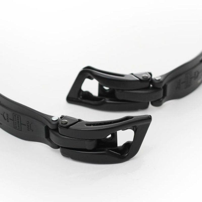 Memory buckle Valo black