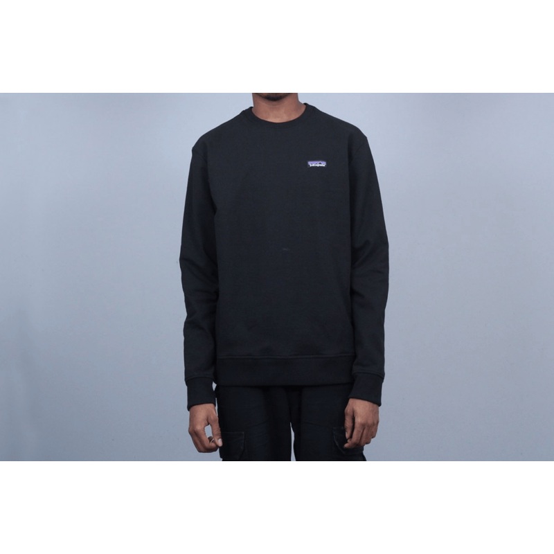 Patagonia P-6 Label Uprisal Crew Sweatshirt Black Small