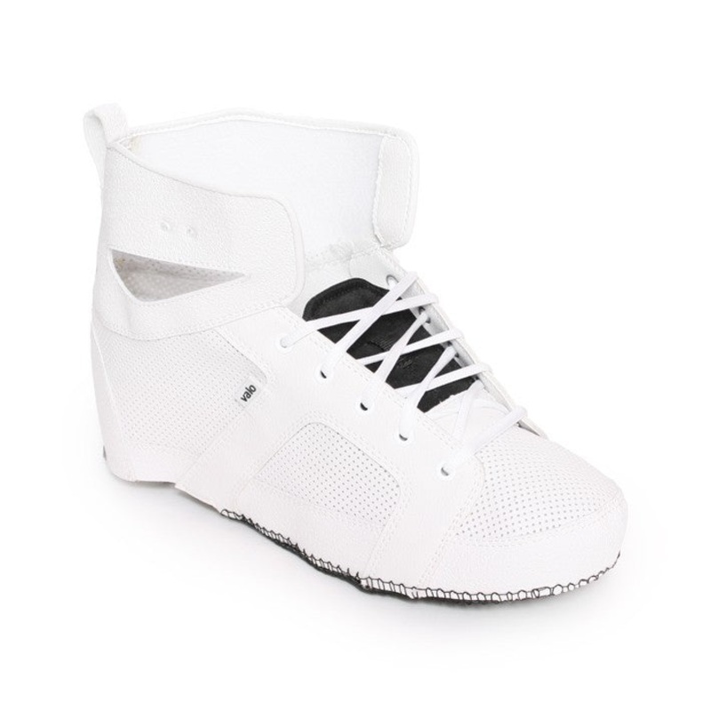 TV3 white skin 43–44