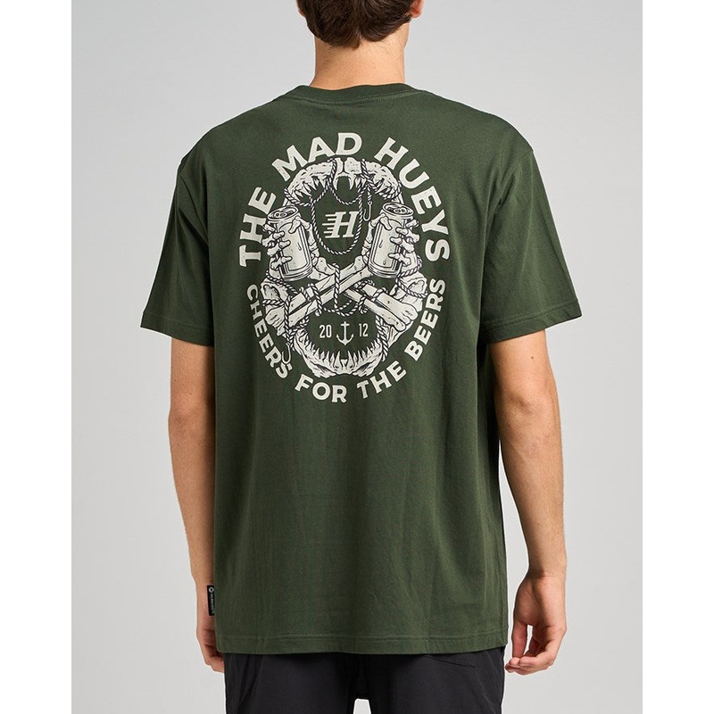 The Mad Hueys CHEERS AND BEERS | SS TEE OIL GREEN S