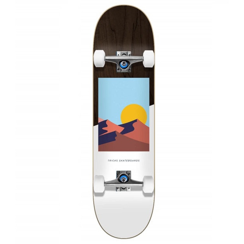 Tricks Desert Skateboard – 7.75″