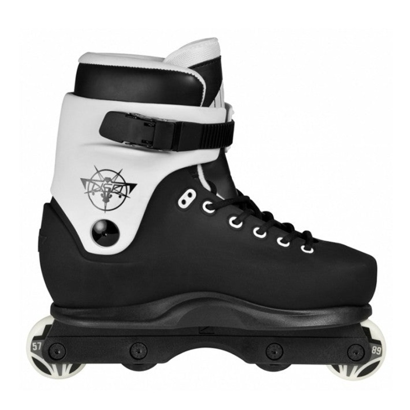 VII black/white 43–44 Complete skate