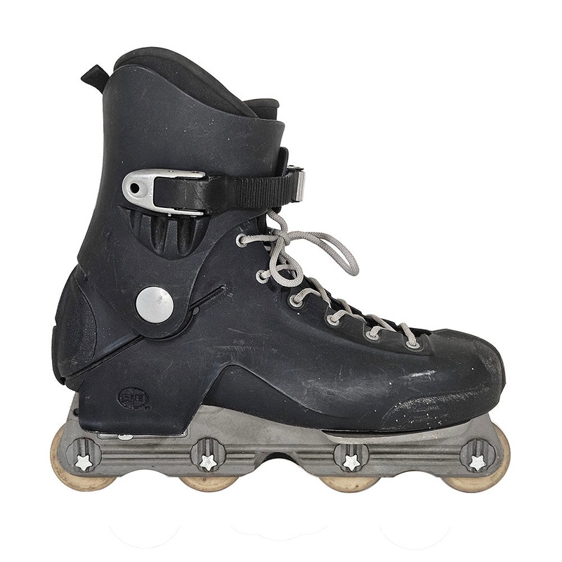 Vintage 1997 Dirk 45