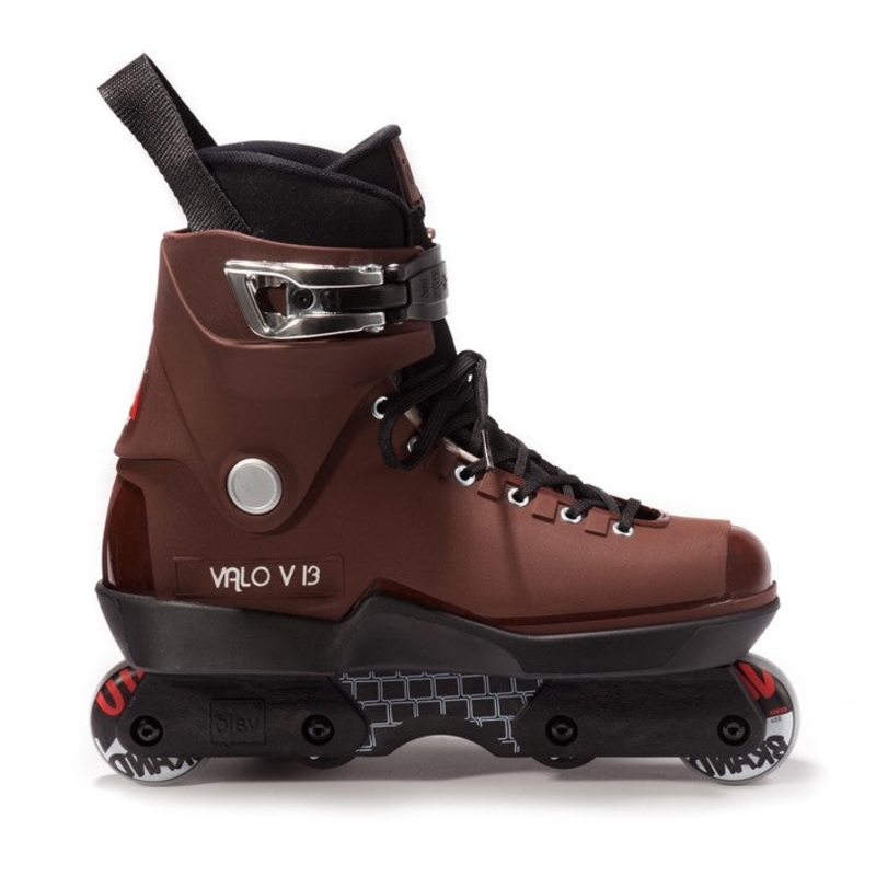 V13 AB Brown 39–40