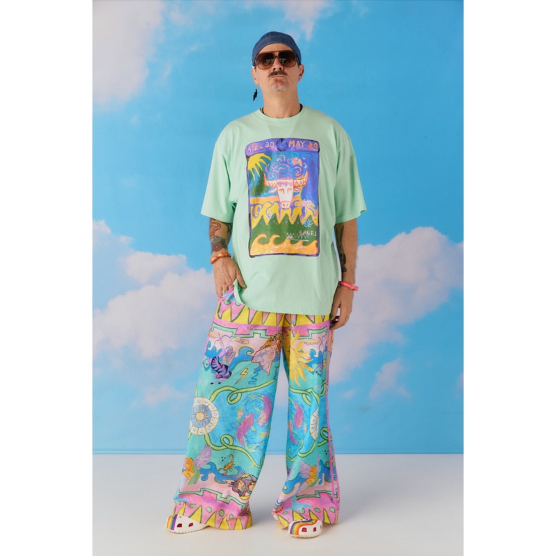 THE VERY OVERSIZED TAURUS TEE – GREEN XXS