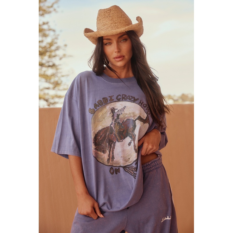 THE VERY OVERSIZED CRAZY HORSE TEE – DUSTY LAVENDER XS