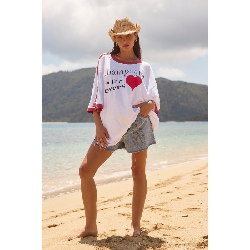 THE VERY OVERSIZED CHAMPAGNE IS FOR LOVERS XXS