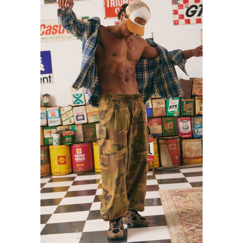 THE DRILL CARGO PANTS – CAMO XS