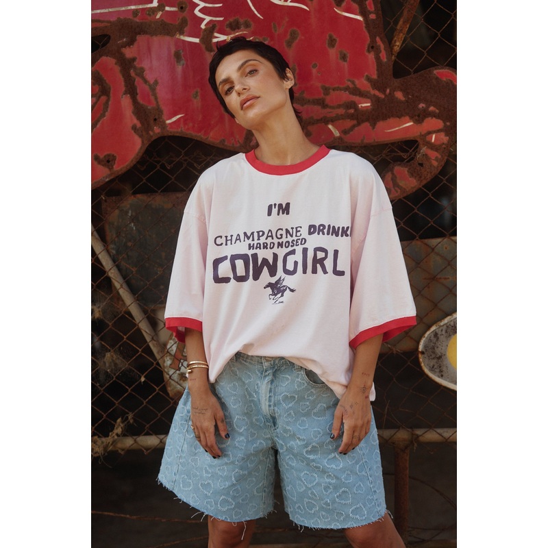 THE VERY OVERSIZED CHAMPAGNE COWGIRL TEE – PINK XXS