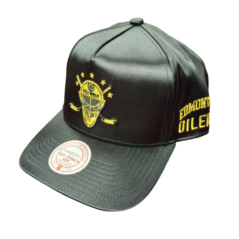 Mitchell & Ness Men’s NHL Edmonton Oilers Golden Egg A-Frame Snapback Hat