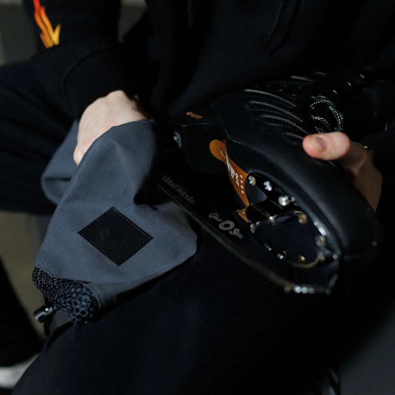 ame x selevko 2-in-1 case & towel