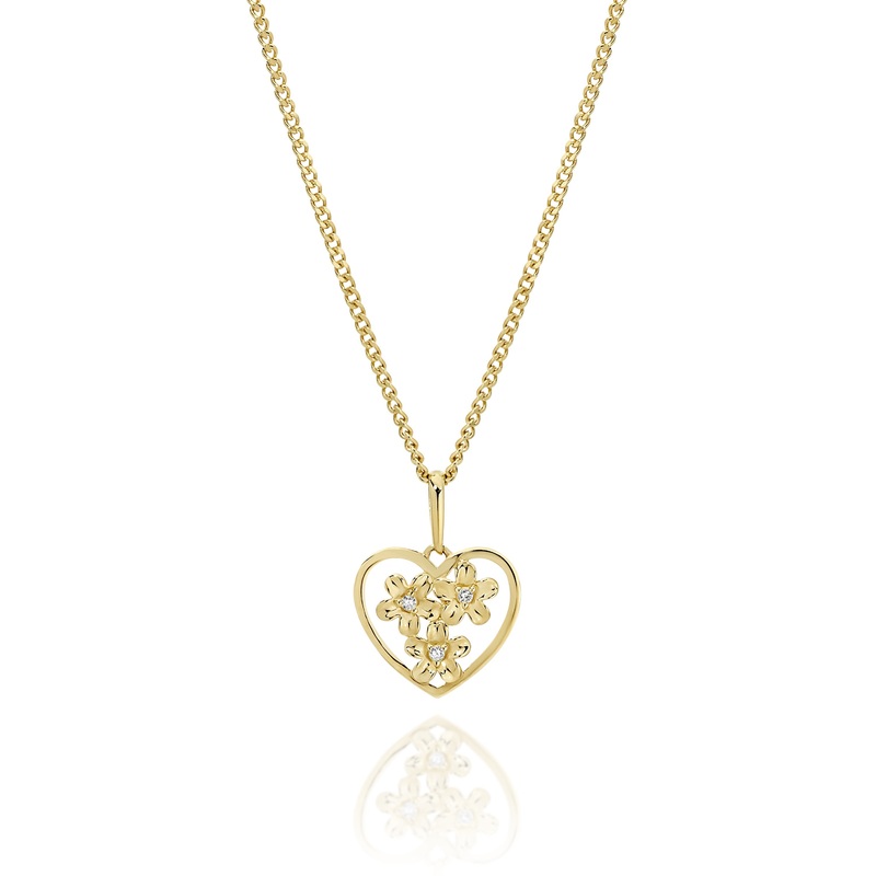 9ct gold flower pendant